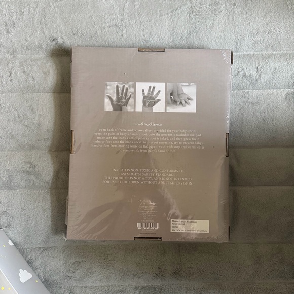 Baby First Prints Frame - Picture 2 of 2